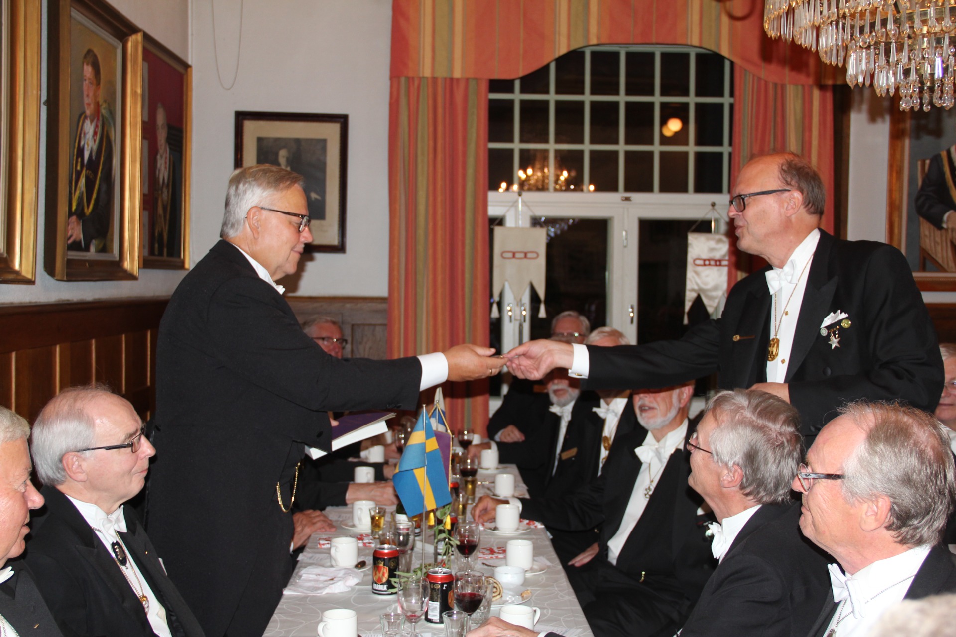 Brödramåltid med gäster från vänloge i Sverige